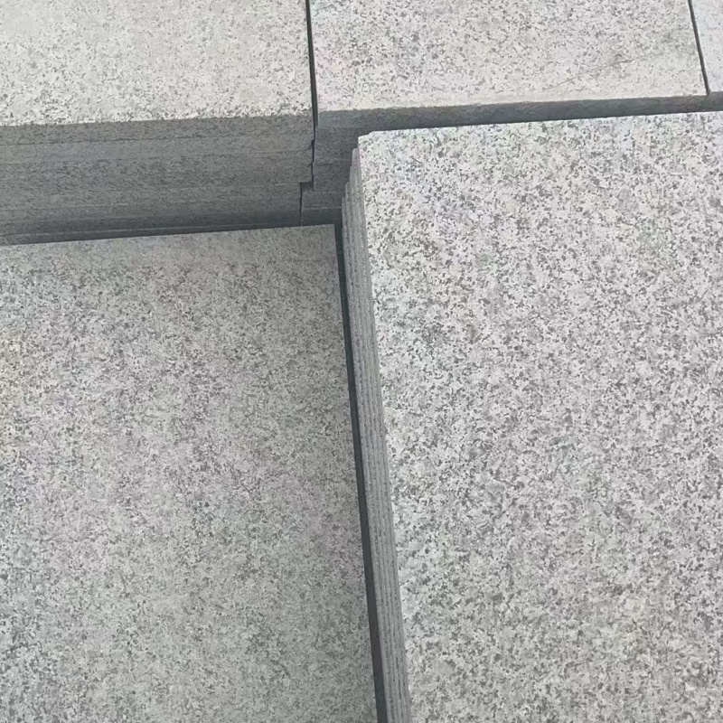 吕梁芝麻白地铺石石材厂家